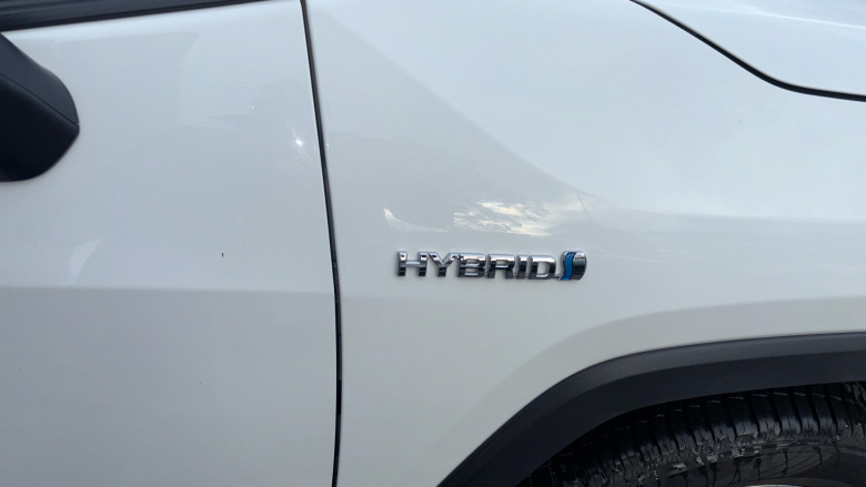 Toyota RAV4 2.5 VVT-i Hybrid Design 5dr CVT Hybrid Estate